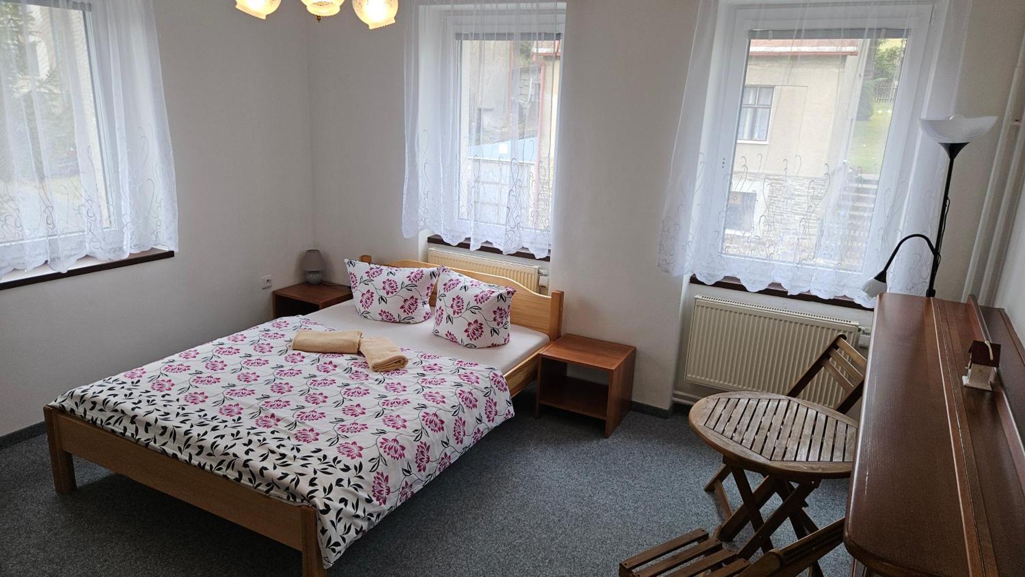 Hotel U Pohody à Kovářská Extérieur photo