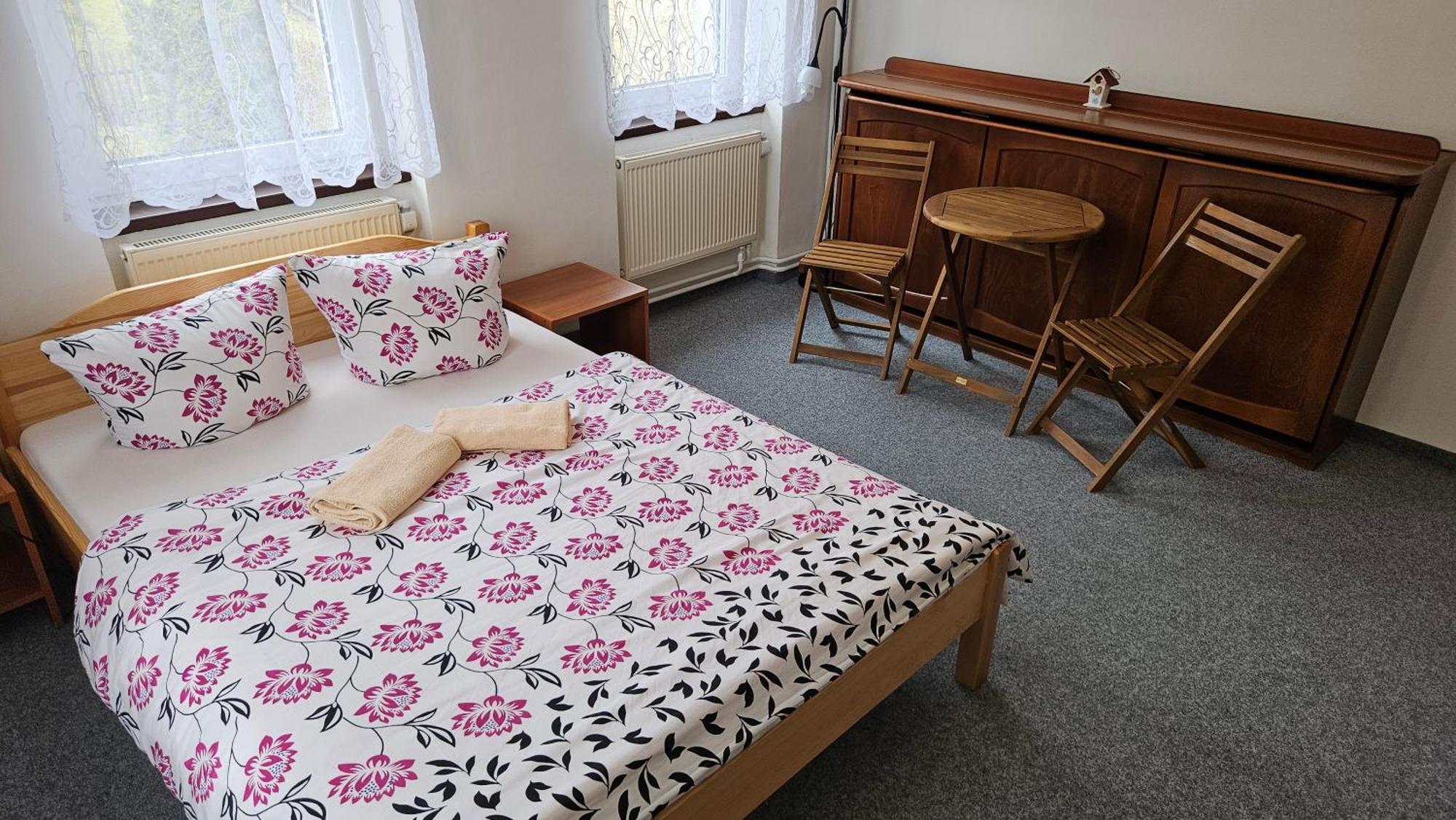 Hotel U Pohody à Kovářská Extérieur photo